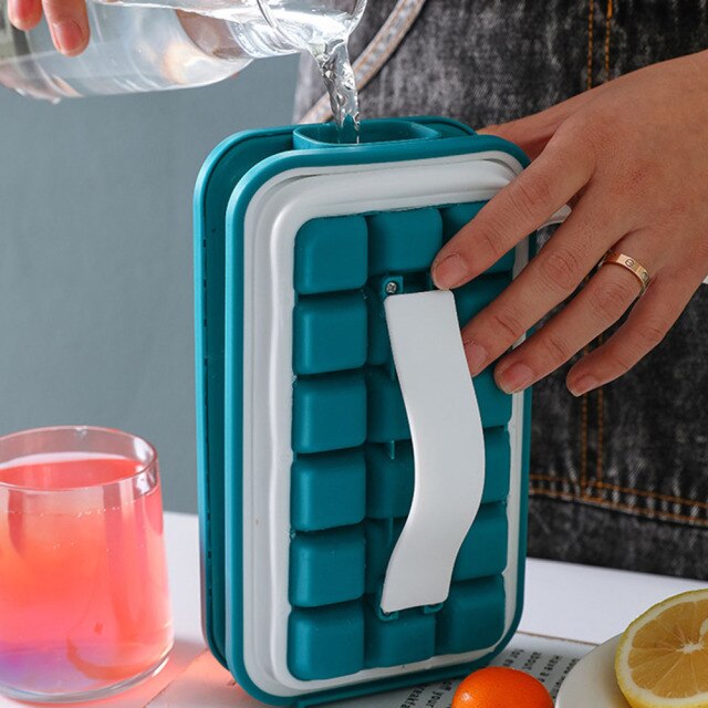 2 In 1 Ice Ball Maker Bottle/Ice Cube Maker Bottle
